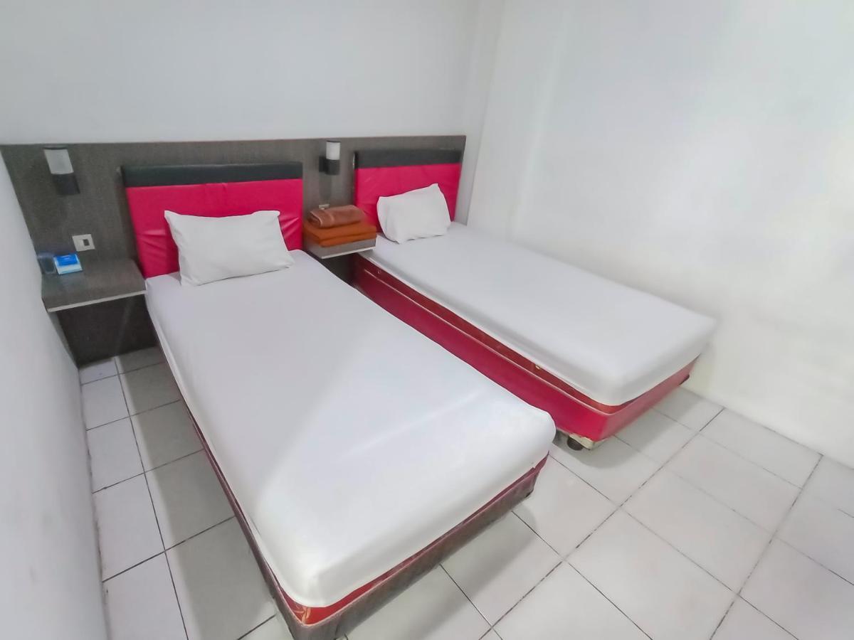 OYO 3848 Kavana Syariah Homestay Martapura  Bagian luar foto